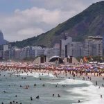 seguranca-para-reveillon-no-rio-contara-com-300-viaturas-com-cameras