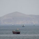 misseis-atingem-navio-de-guerra-dos-eua-que-tentava-entrar-em-ormuz