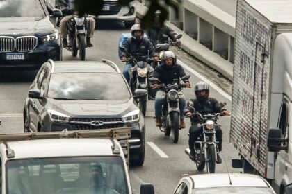 trabalhadores-por-conta-propria-tem-as-maiores-jornadas-no-pais