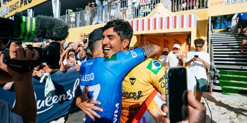 surfe:-medina,-filipinho-e-alejo-avancam-em-etapa-na-nova-zelandia