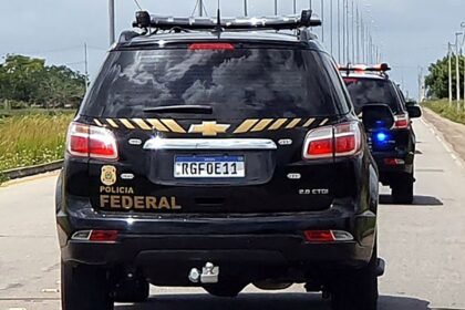 pf-combate-trafico-internacional-de-drogas-em-10-cidades-catarinenses