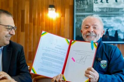 lula-sanciona-lei-que-garante-renovacao-automatica-da-cnh