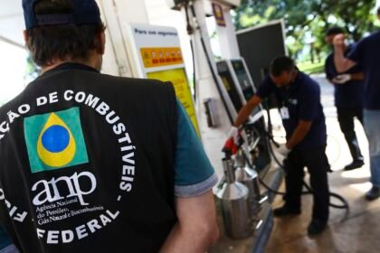 em-tres-meses,-anp-fez-21-autuacoes-por-preco-abusivo-de-combustivel