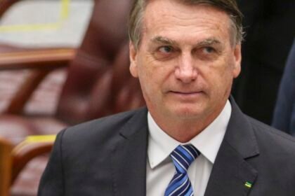 exercito-entrega-armas-de-bolsonaro-a-pf-e-informa-falta-de-duas