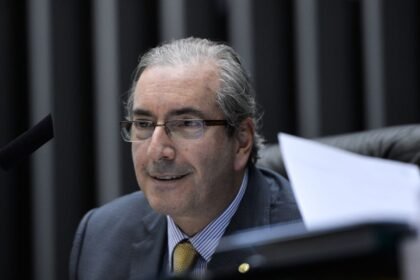 stf-bloqueia-r$-6-milhoes-de-eduardo-cunha-por-indicacao-de-emendas