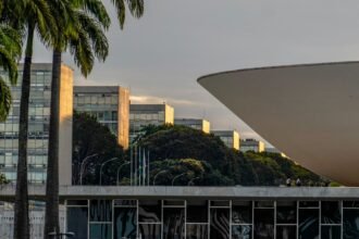 congresso-se-aproxima-do-recesso-sem-votar-pec-6×1-e-pl-da-misoginia