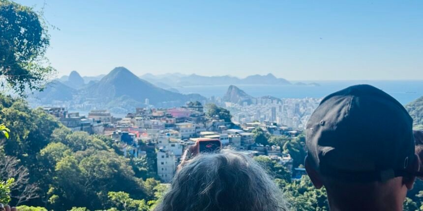 trilha-na-rocinha-mostra-mata-atlantica-e-recuperacao-florestal-no-rio