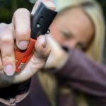 lei-que-permite-spray-de-pimenta-para-defesa-pessoal-entra-em-vigor