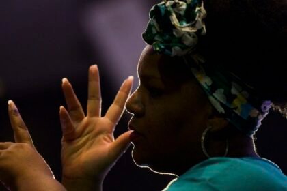 consulta-publica-sobre-educacao-bilingue-de-surdos-acaba-sabado