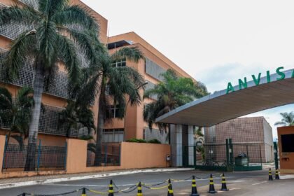 anvisa-suspende-venda-de-produtos-medicos-irregulares