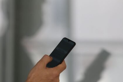 mais-de-830-mil-celulares-foram-subtraidos-em-2025,-aponta-relatorio