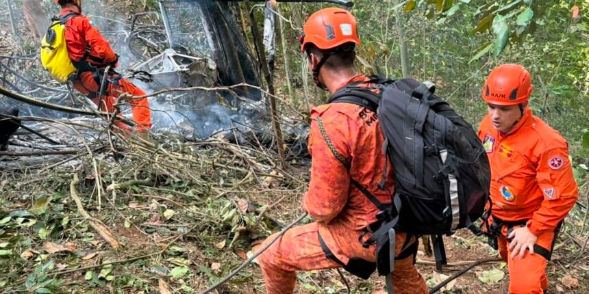 quatro-pessoas-morrem-em-queda-de-helicoptero-no-rio-de-janeiro