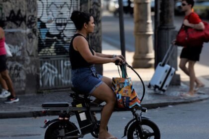 fenomeno-das-bikes-eletricas-e-tema-do-caminhos-da-reportagem