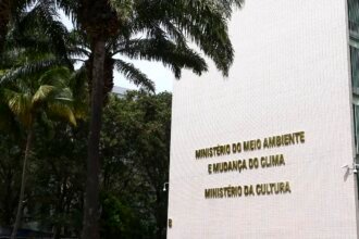 minc-destaca-carreira-de-laura-cardoso-e-lamenta-morte