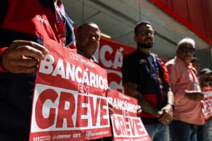 bancarios-fazem-paralisacao-nacional-de-24-horas-nesta-quinta-feira