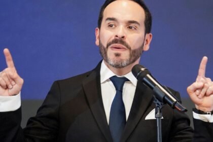 governo-espriella-encerra-jornalismo-da-midia-publica-da-colombia