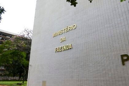governo-central-tem-superavit-de-r$-10,8-bilhoes-em-julho