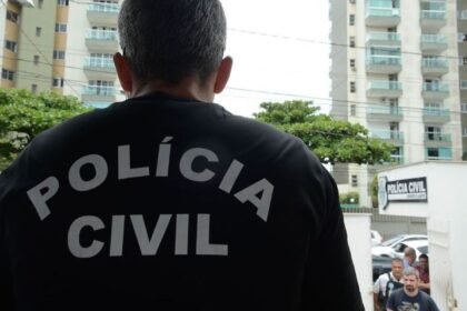 homem-apontado-como-“puxador-de-guerra”-do-cv-e-preso-no-rj
