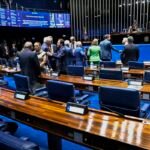 aziz-articula-rito-especial-para-levar-pec-da-escala-6×1-ao-plenario